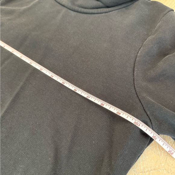 Cutter & Buck Black Long Cowl Neck Sweatshirt Sz L - Picture 6 of 7